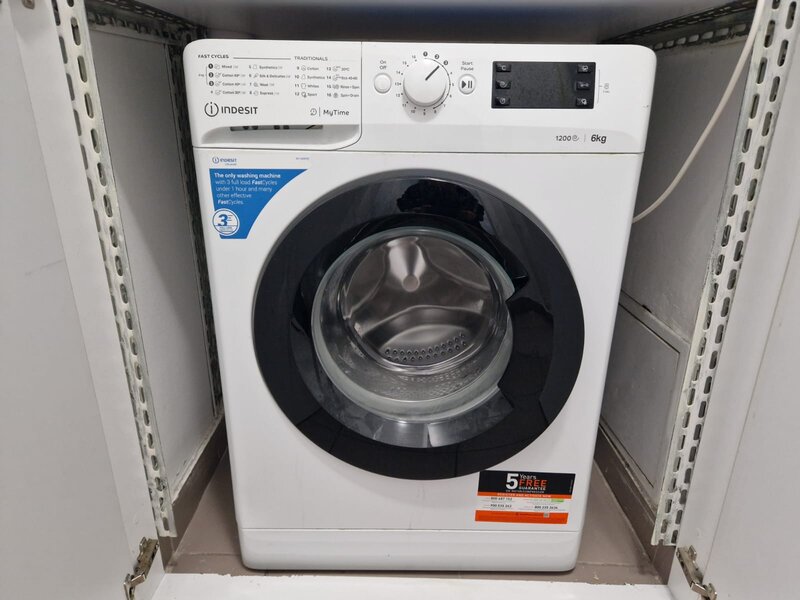 Margeanului, parc Sebastian bloc reabilitat et 2 complet mobilat si utilat